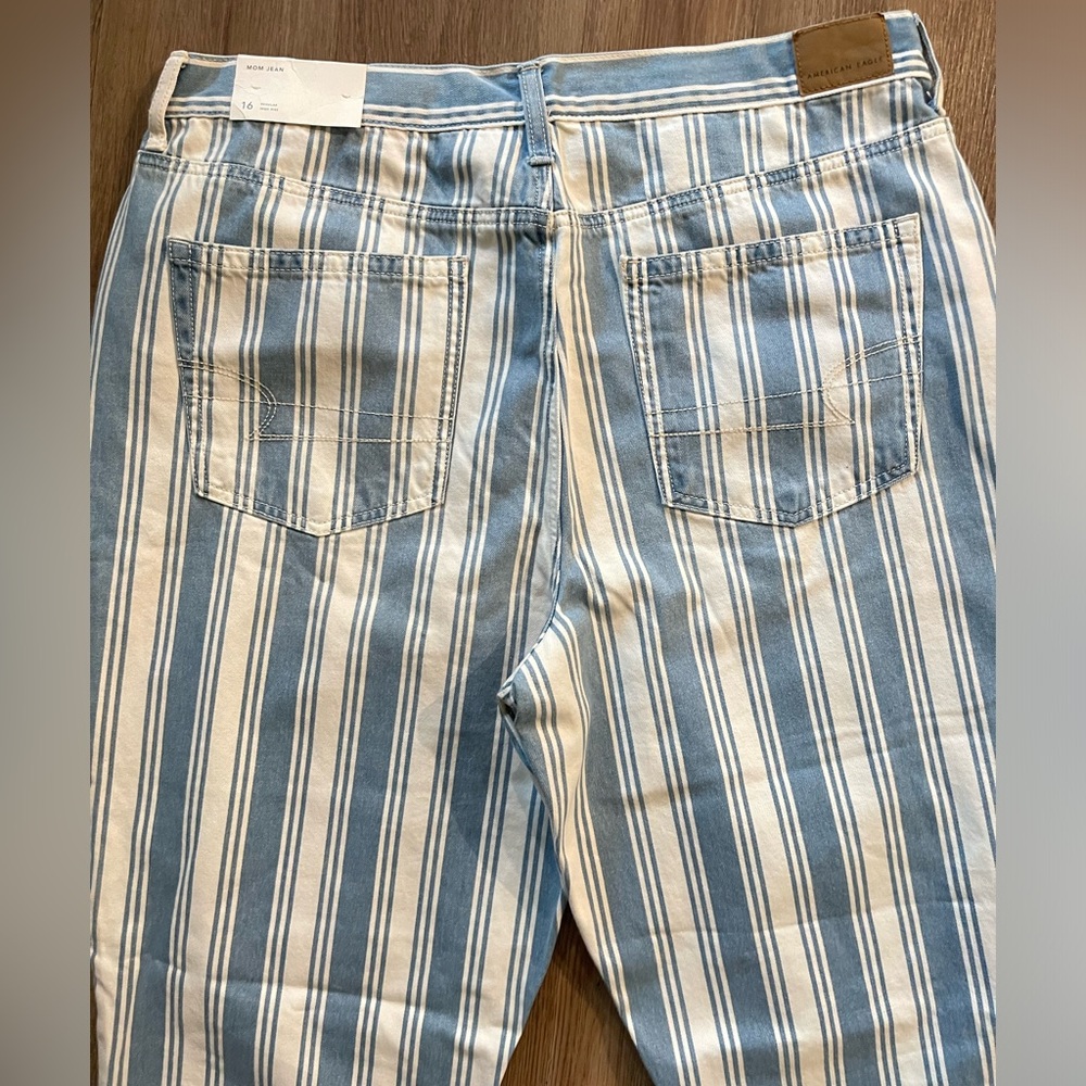 American Eagle Striped Jeans. - Picture 8 of 14